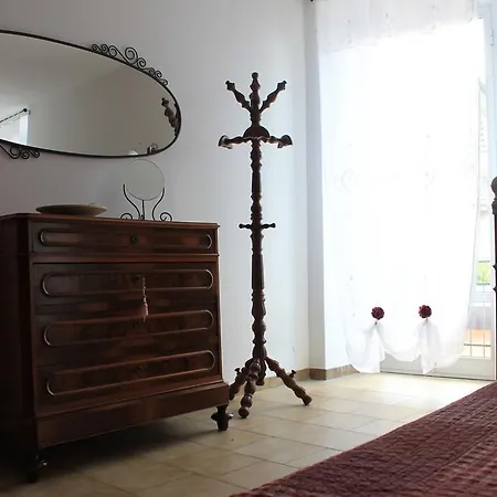 Panzió In Casa Di Alice 2 Sarzana